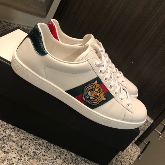 gucci ace embroidered sneaker sale